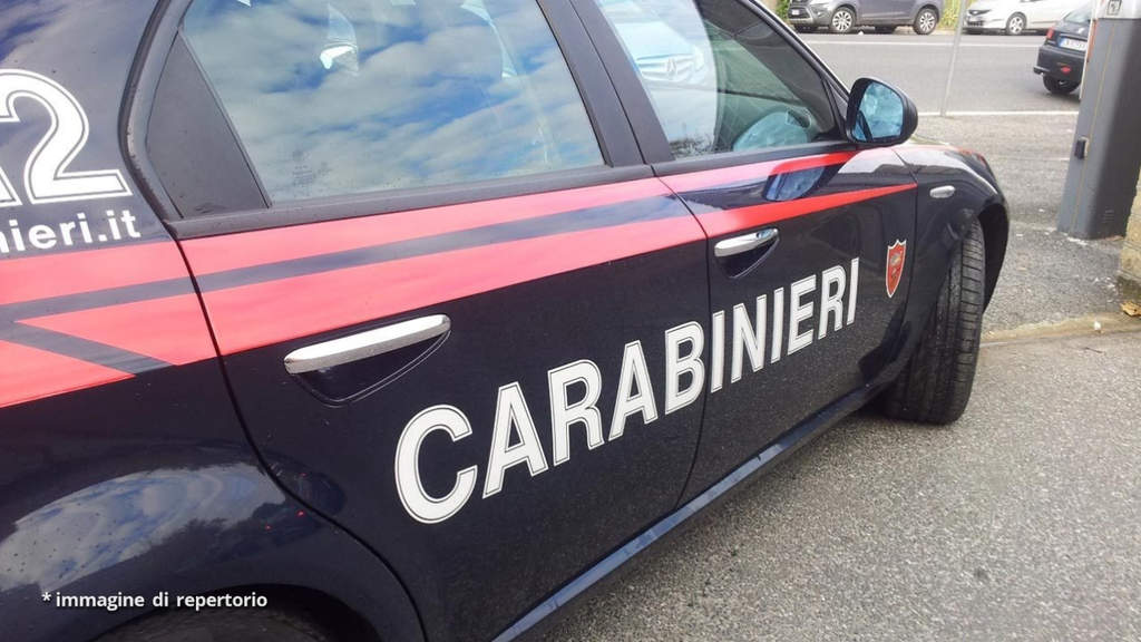 volante dei carabinieri