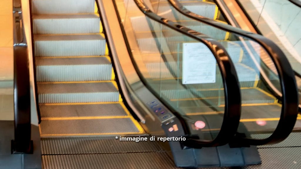 scale mobili immagine di repertorio