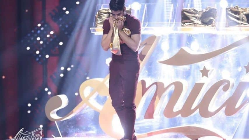 Il primo finalista del serale di Amici 18, Rafael Quenedit Castro. Immagine: Rafael Quenedit Castro/Facebook