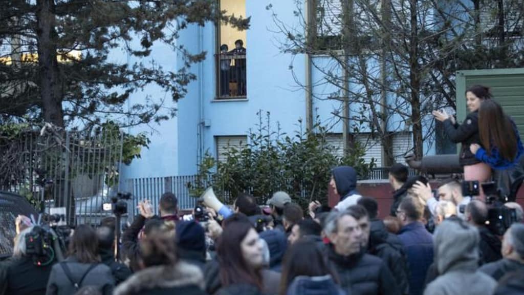 Torre Maura, proteste anti rom 41 persone denunciate per le violenze