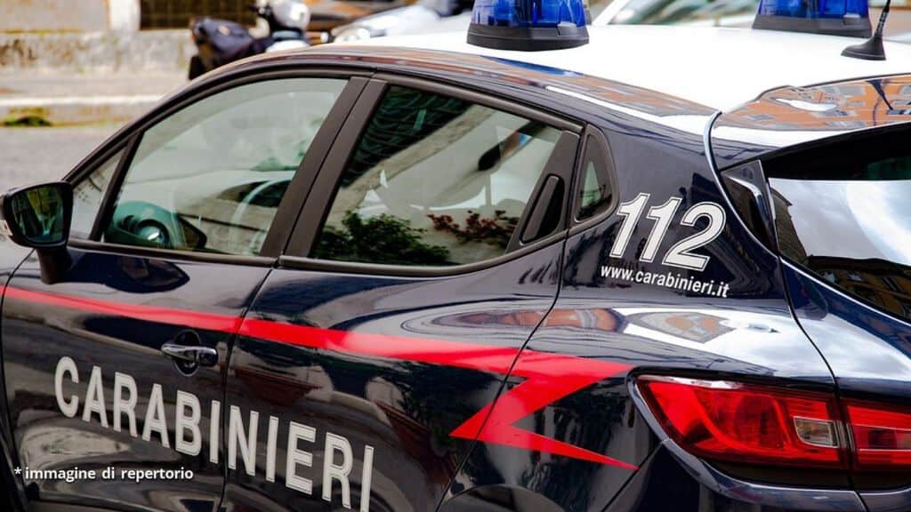 auto dei carabinieri