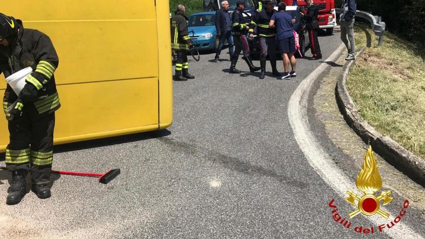 Incidente scuolabus a Padova: è stato arrestato l'autista. Si tratta di un uomo di 51 anni risultato positivo all'alcool test