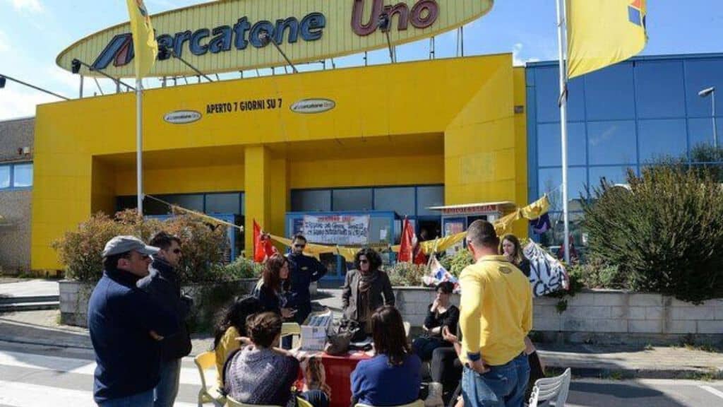 mercatone uno presidio