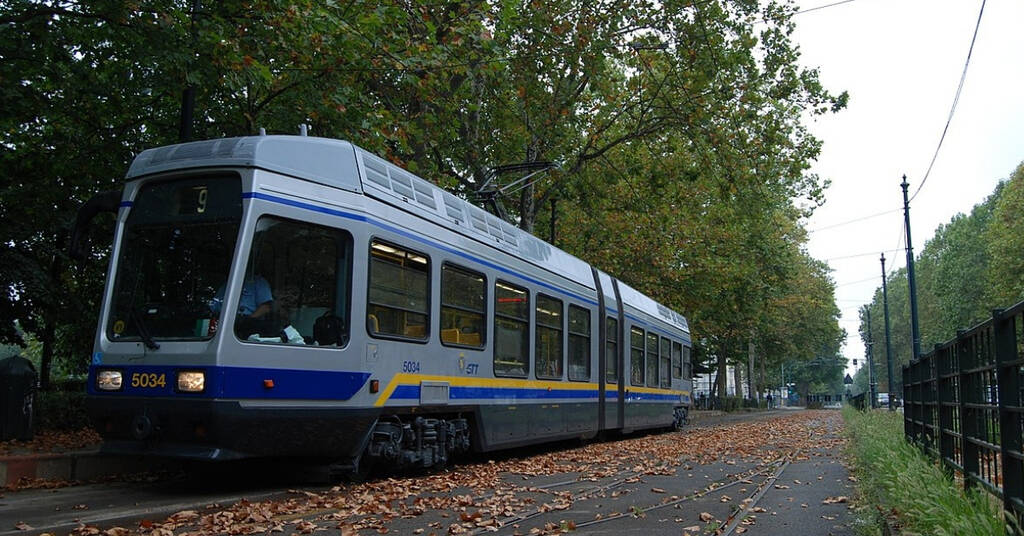 tram