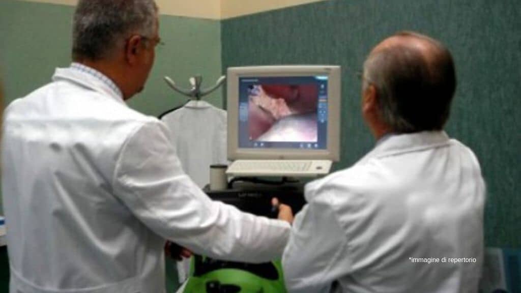 Immagini con la videocapsula. Immagine di repertorio