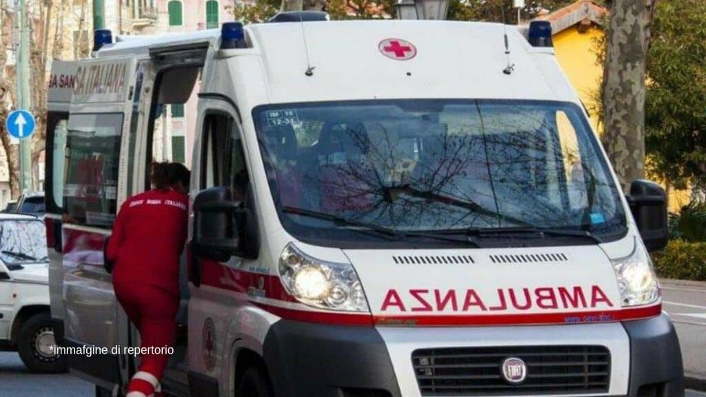 un'ambulanza
