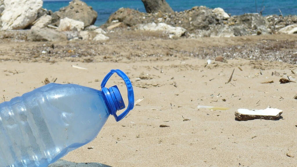 bottiglia spiaggia