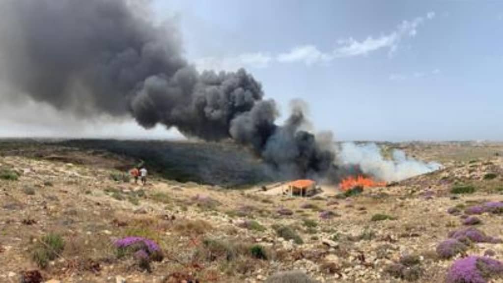 incendio in una discarica