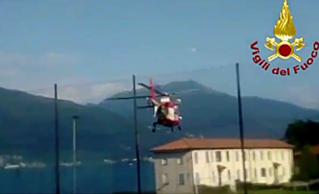 vigili del fuoco sul lago di como