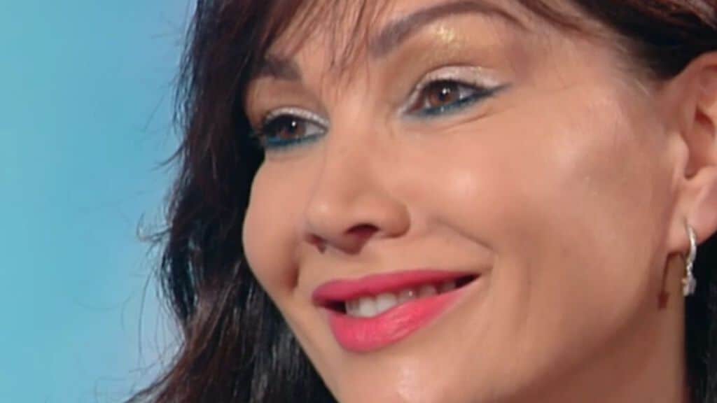 primissimo piano di luisa corna
