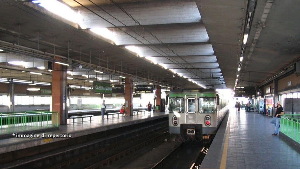 binari della metro 2 di milano