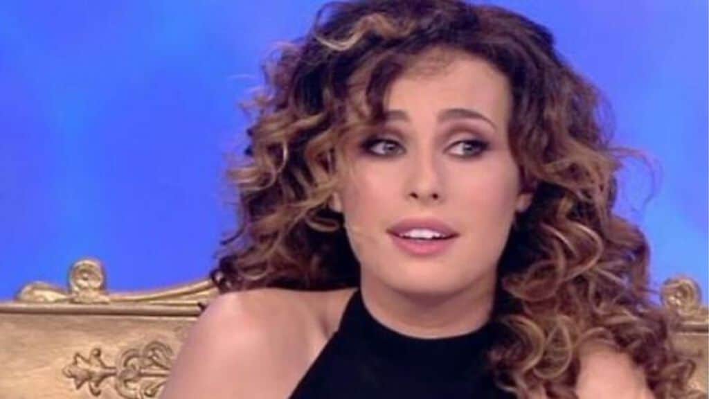 sara affi fella