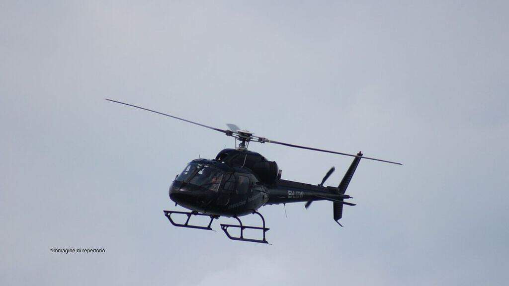 elicottero in volo