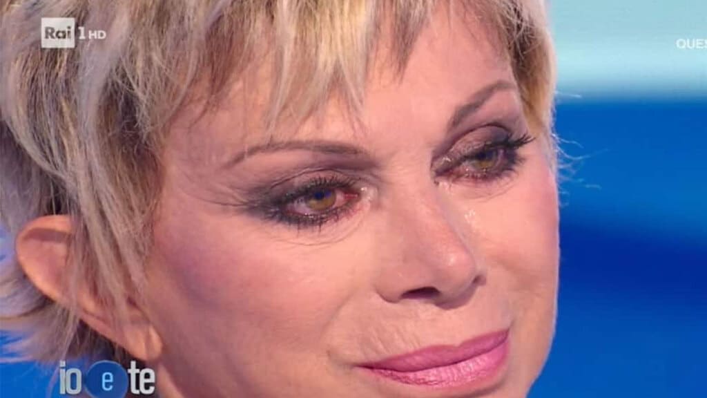 Carmen Russo su Enzo Paolo Turchi: "È un angelo, ma è ...