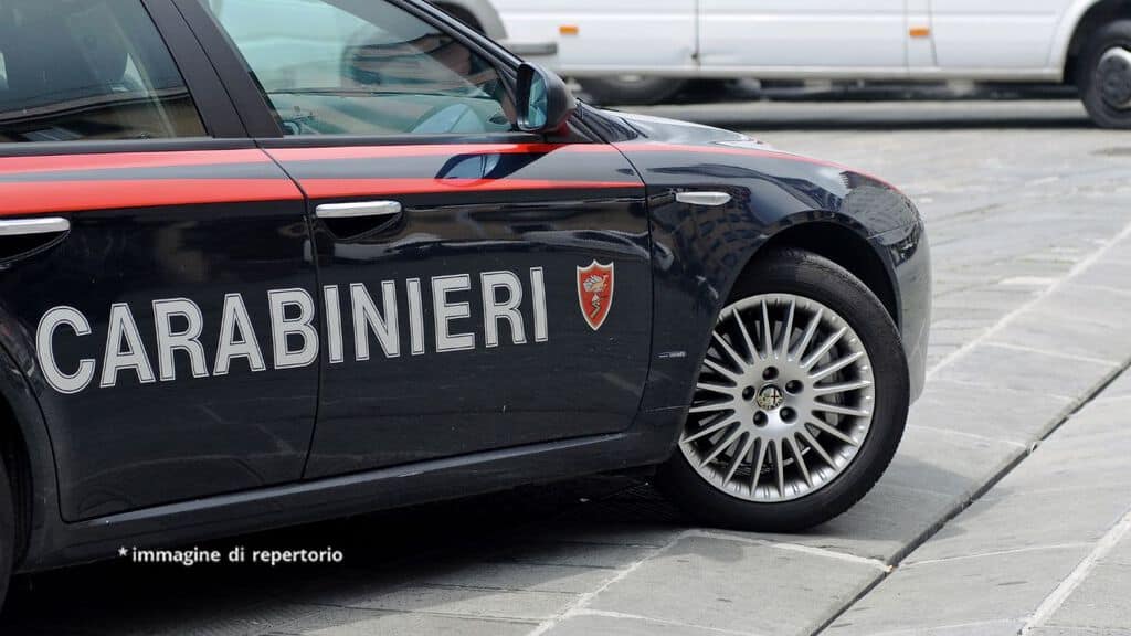 auto dei carabinieri