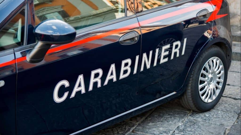 volante dei carabinieri