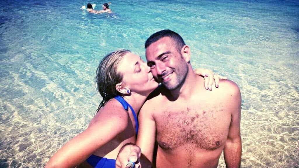 Ciro, in luna di miele con la moglie, durante un’escursione in Kenya ha avuto un malore. Raccolta fondi per riportare in Italia la salma (Foto Facebook)