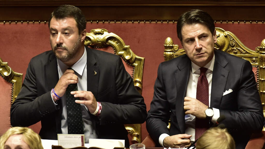 Salvini sfiducia Salvini sfiducia