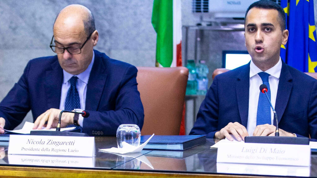 Crisi di governo, dialogo M5S e Pd: sbloccato l'impasse?