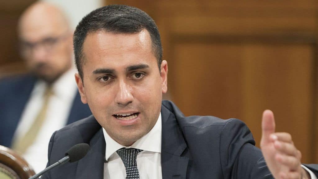 luigi di maio in primo piano