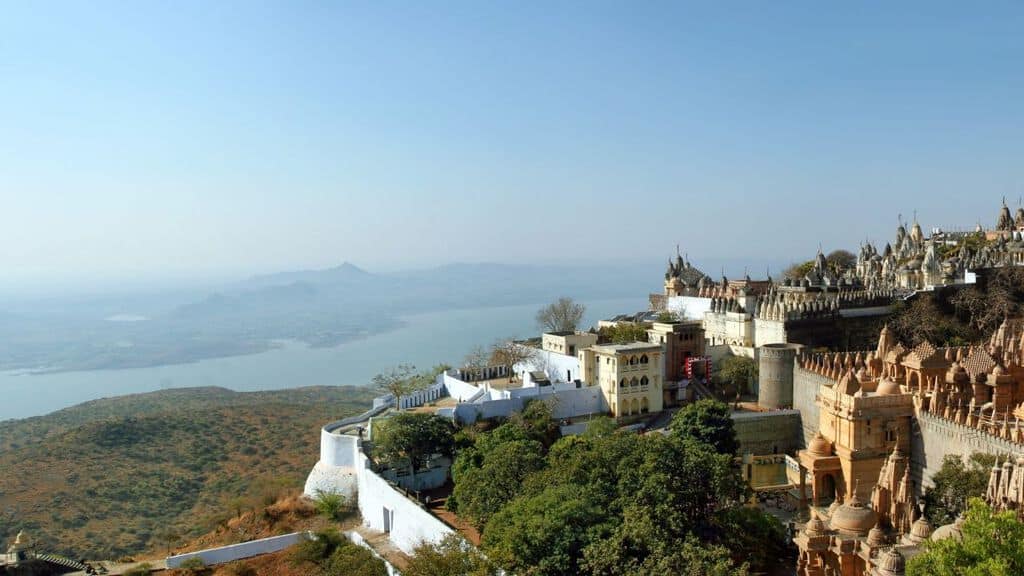 città di palitana vista dall'alto