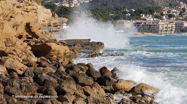 rocce in mare