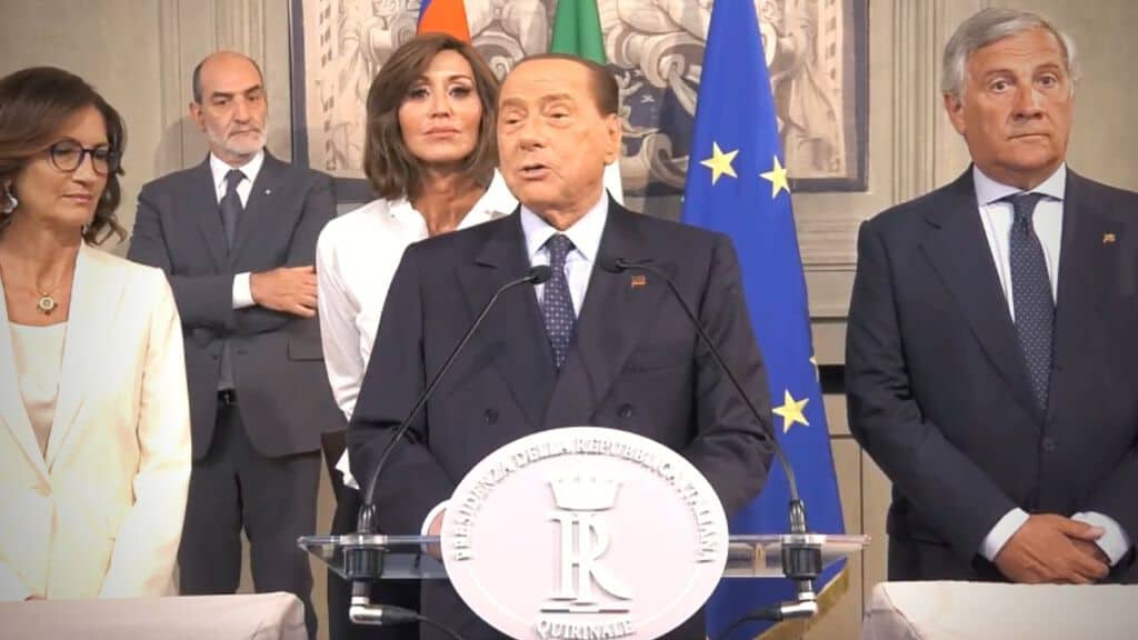 silvio berlusconi parla in quirinale