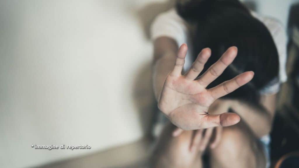 donna vittima di violenza