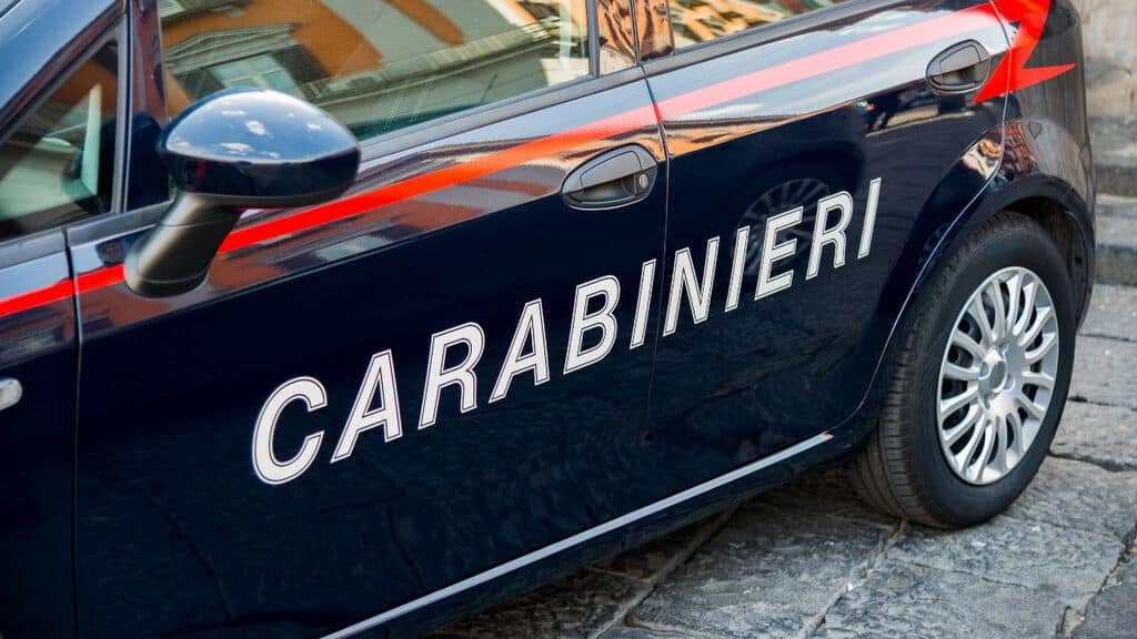 volante dei carabinieri