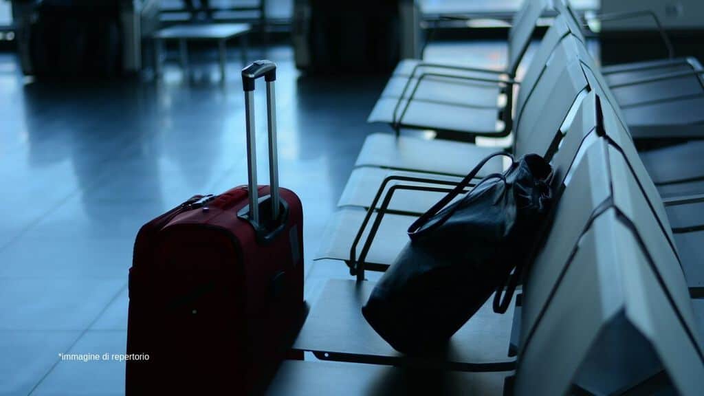 sala d'attesa di aeroporto