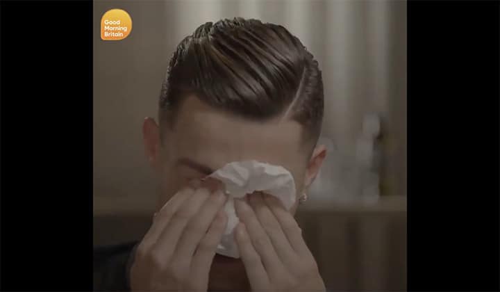 Cristiano Ronaldo in lacrime per il padre