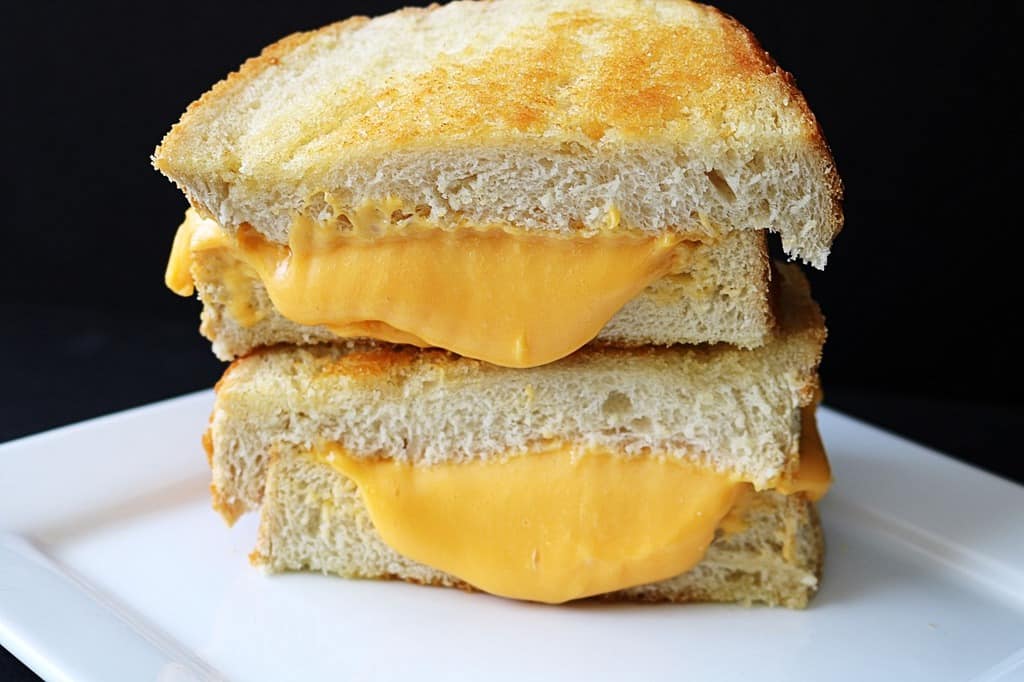 Panino al formaggio