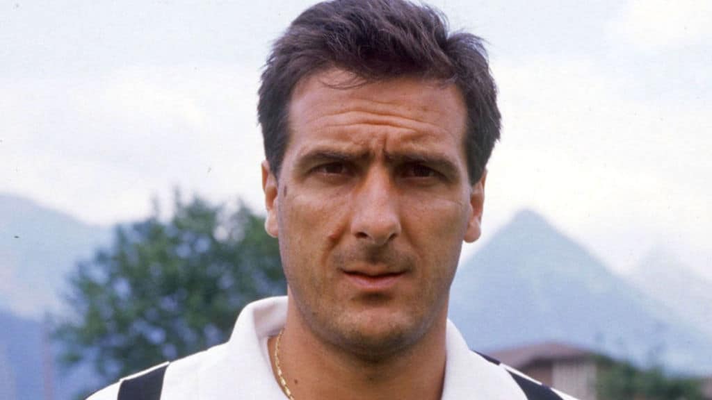 Gaetano Scirea con la maglia della Juventus