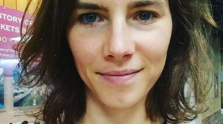 Primo piano di Amanda Knox