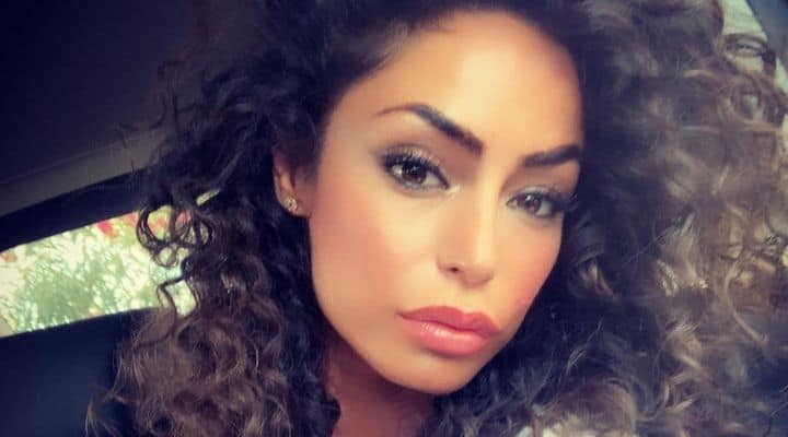 Raffaella Fico risponde agli haters a storie italiane