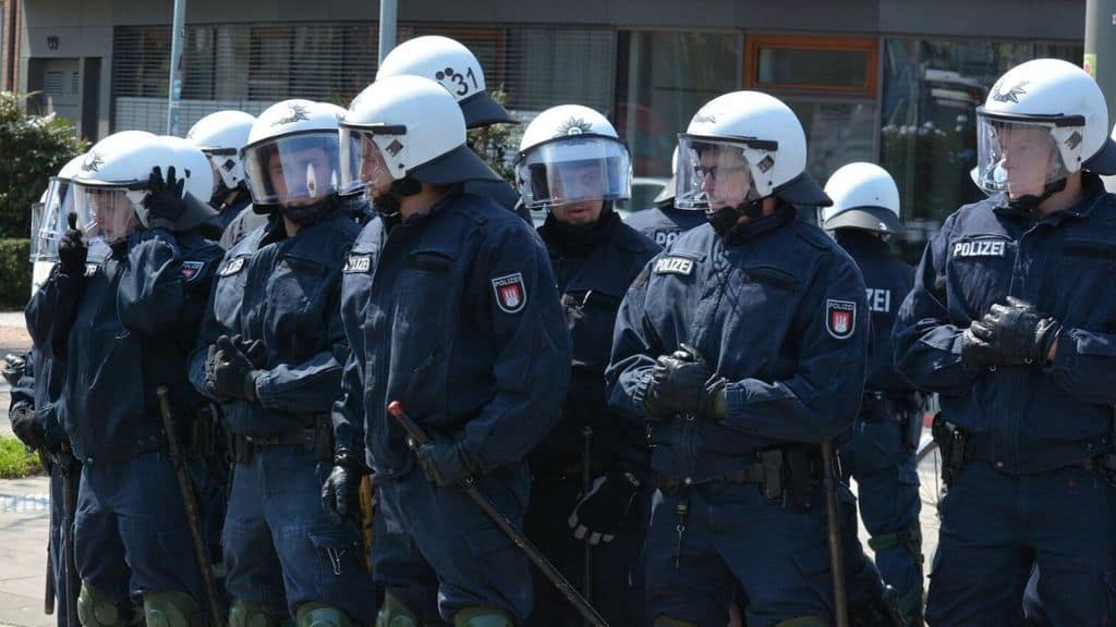 agenti della polizia