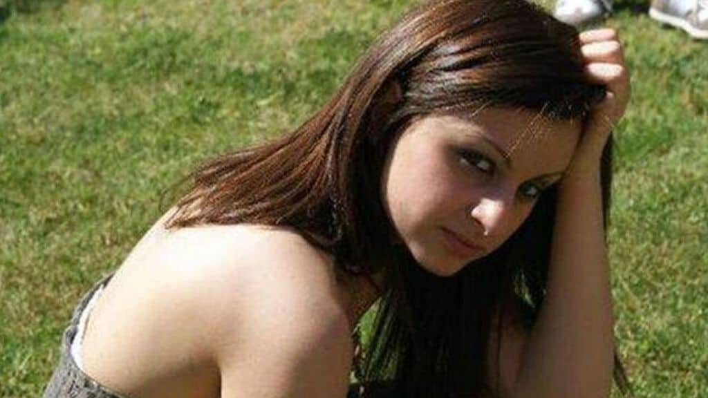 Il padre della 16enne Fabiana Luzzi, bruciata viva dal fidanzato nel 2013 scrive a Mattarella e Bonafede: “Abbandonati dallo Stato, la legge premia gli assassini” (Foto Facebook)