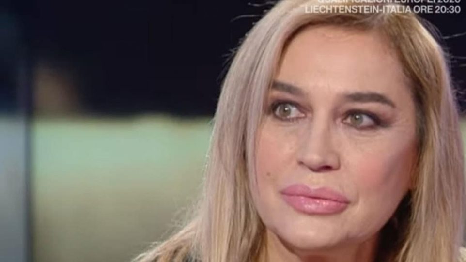 Lory Del Santo Eliminata Isola Dei Famosi