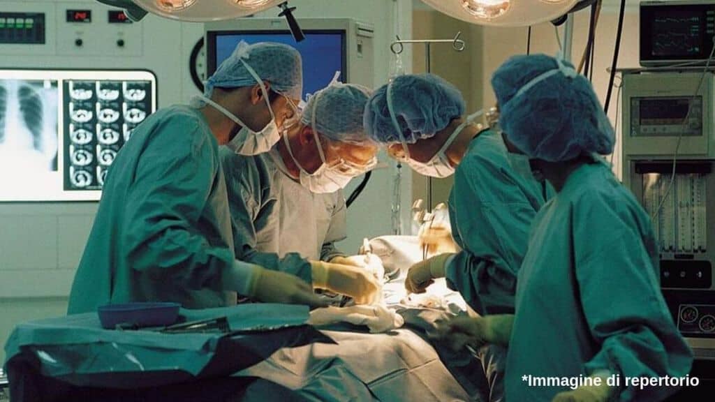Un paziente 70enne con 4 tumori tra prostata e reni è stato operato e con un solo intervento i medici li hanno rimossi tutti. Caso eccezionale di chirurgia robotica (Immagine di repertorio)