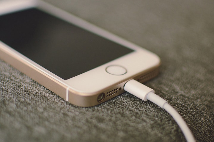 Smartphone in carica