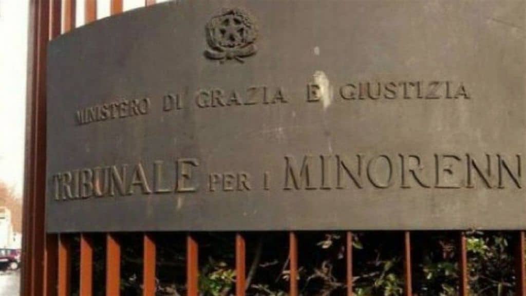 tribunale minori milano