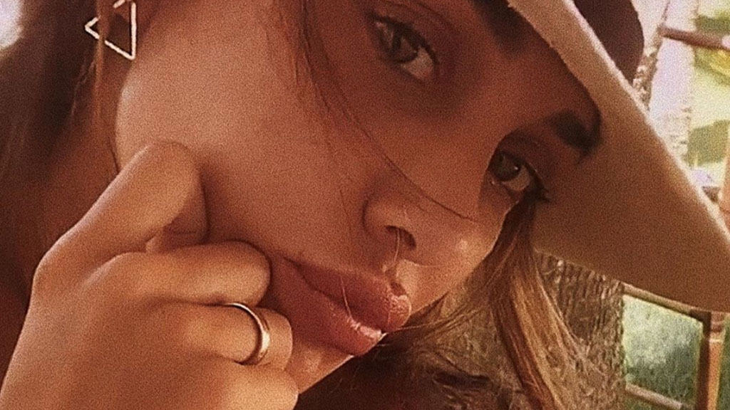 Primo piano di Belen Rodriguez