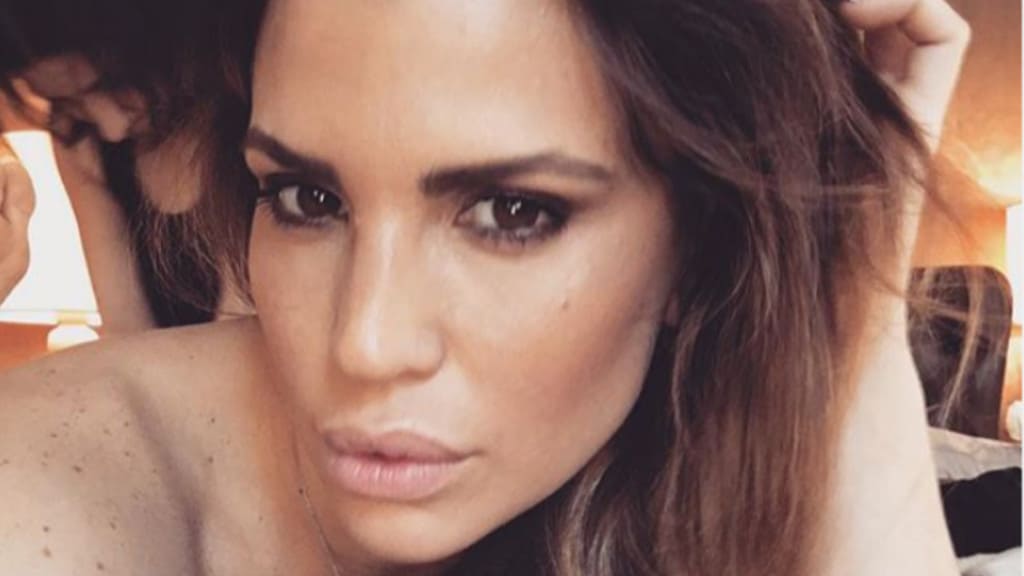 Claudia Galanti foto