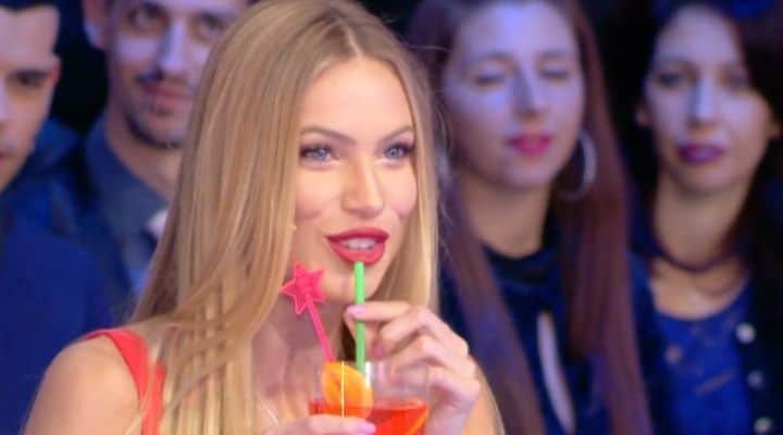 taylor mega a live non è la d'urso