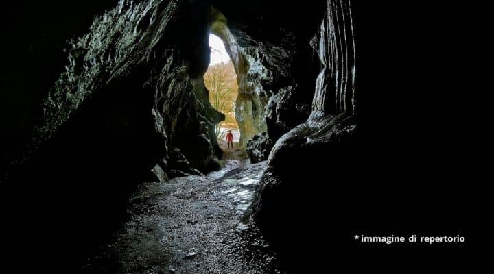 Ingresso di una grotta