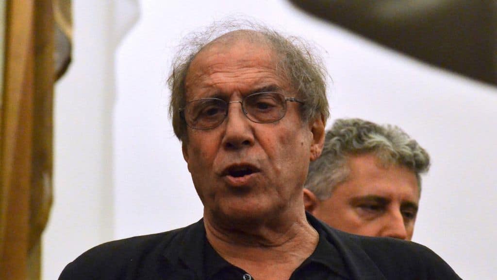adriano celentano in primo piano