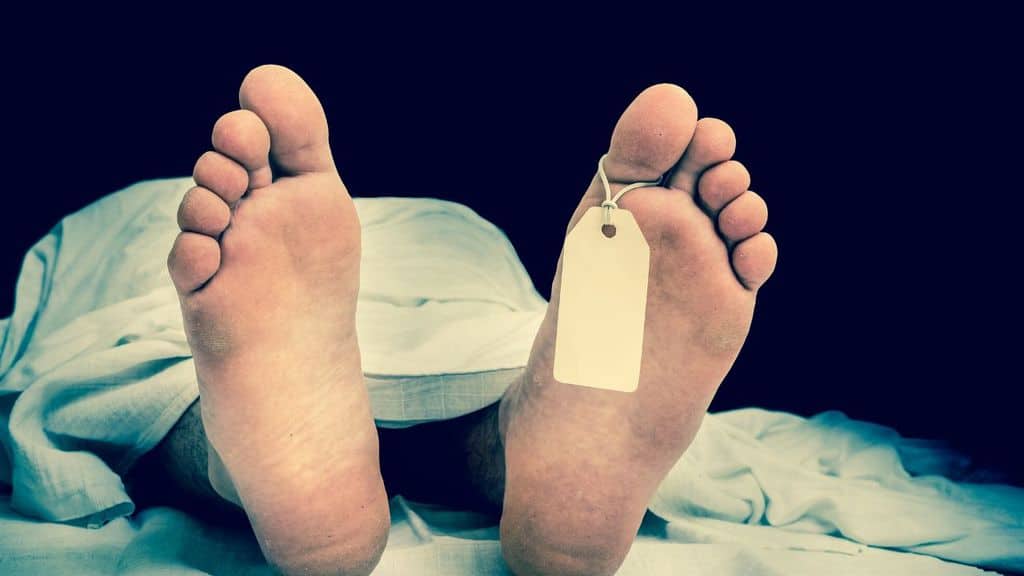 piedi di cadavere