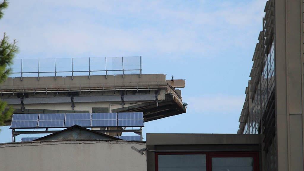 ponte morandi dopo il crollo