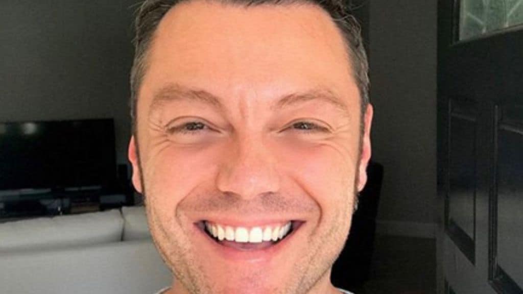 primo piano di tiziano ferro