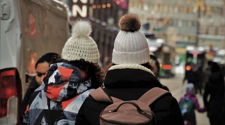 Persone coperte per il freddo